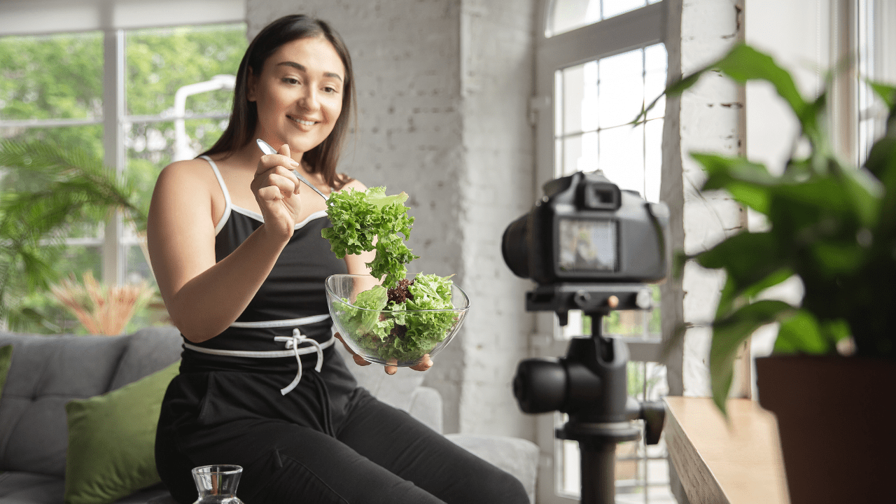 Take Advantage of Live Videos to Connect with Followers Instantly
