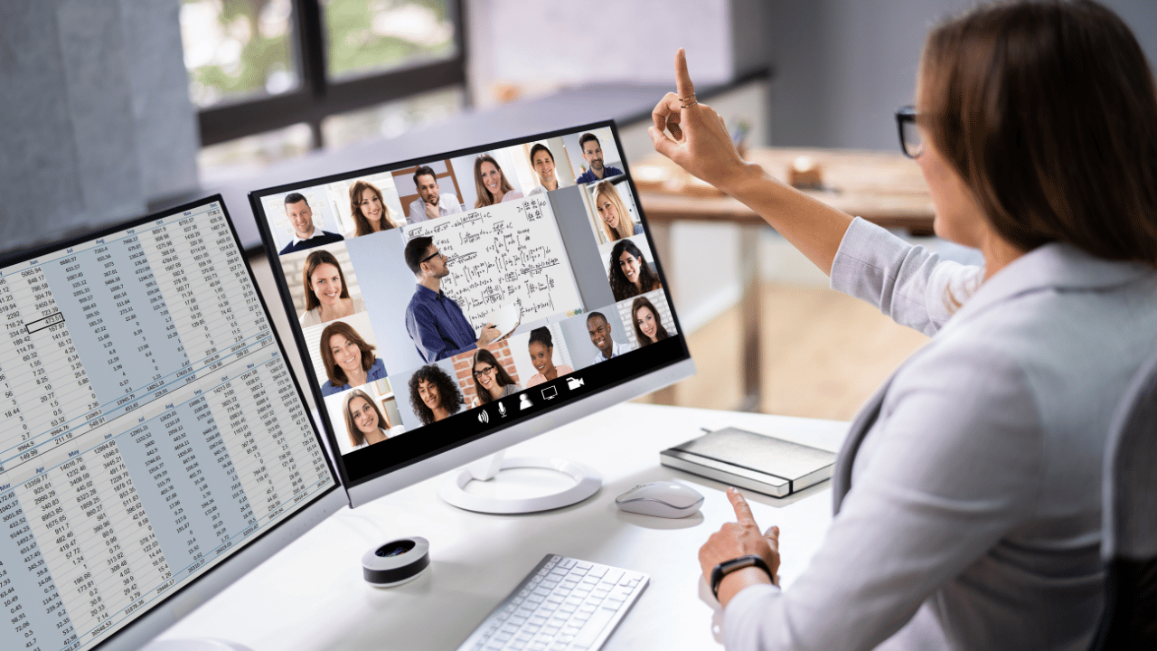 Thriving in the Virtual World: Creating a Productive Online Workspace 